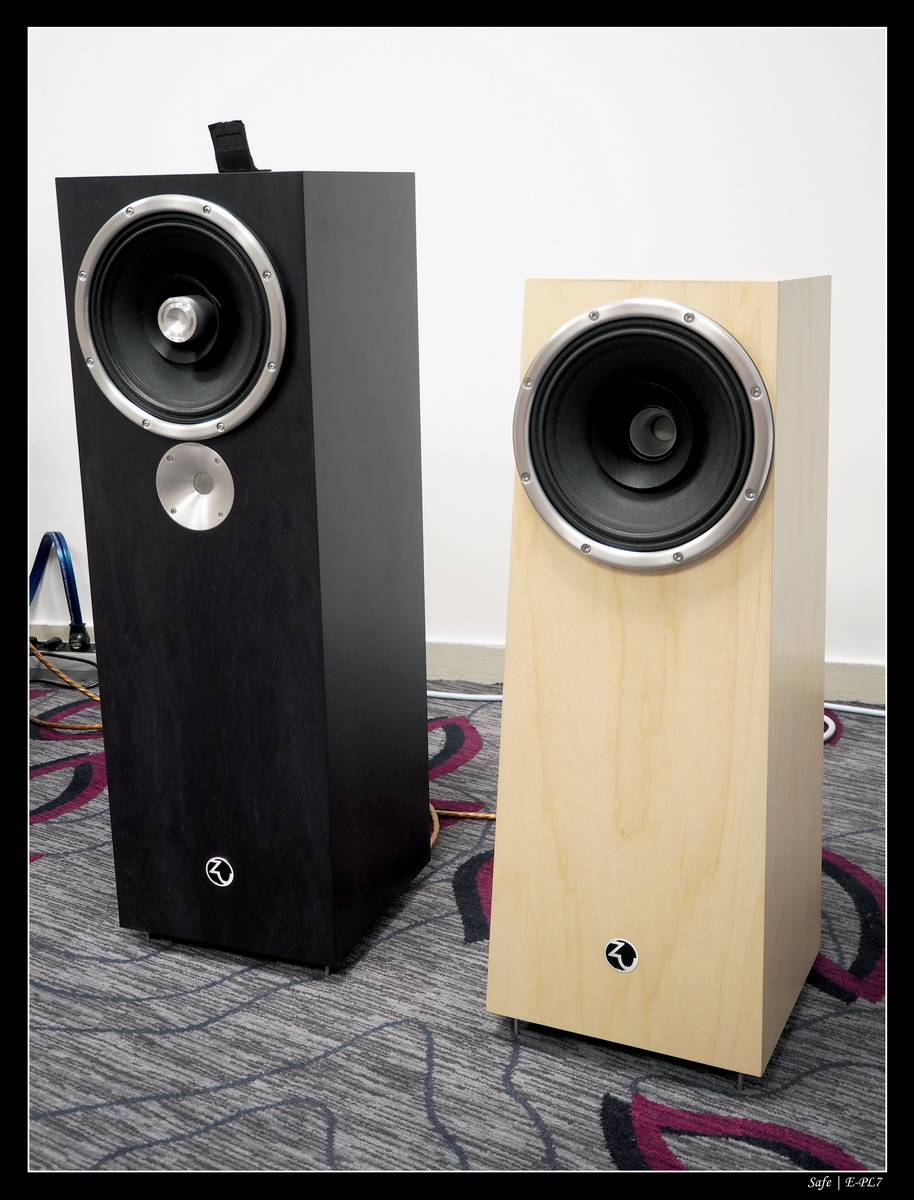 2016   11   Salon Hifi Paris   17